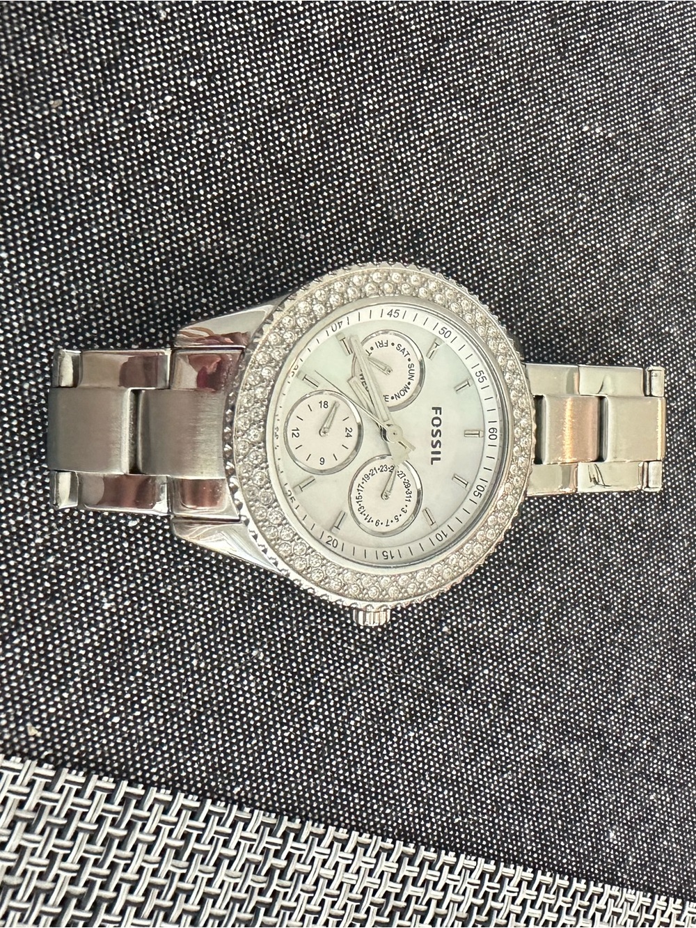 Fossil Silver-tone Crystal Bezel Bracelet Watch